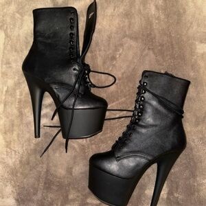 Black Platform Lace-Up Ankle Boots